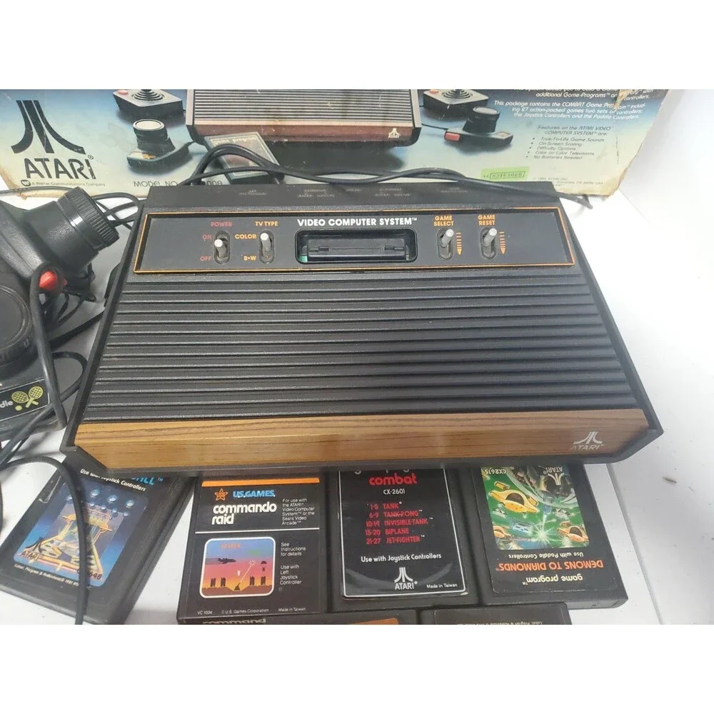 Original Atari 2600 Starter Set: Console w/ 7 Classic Games And Box Read